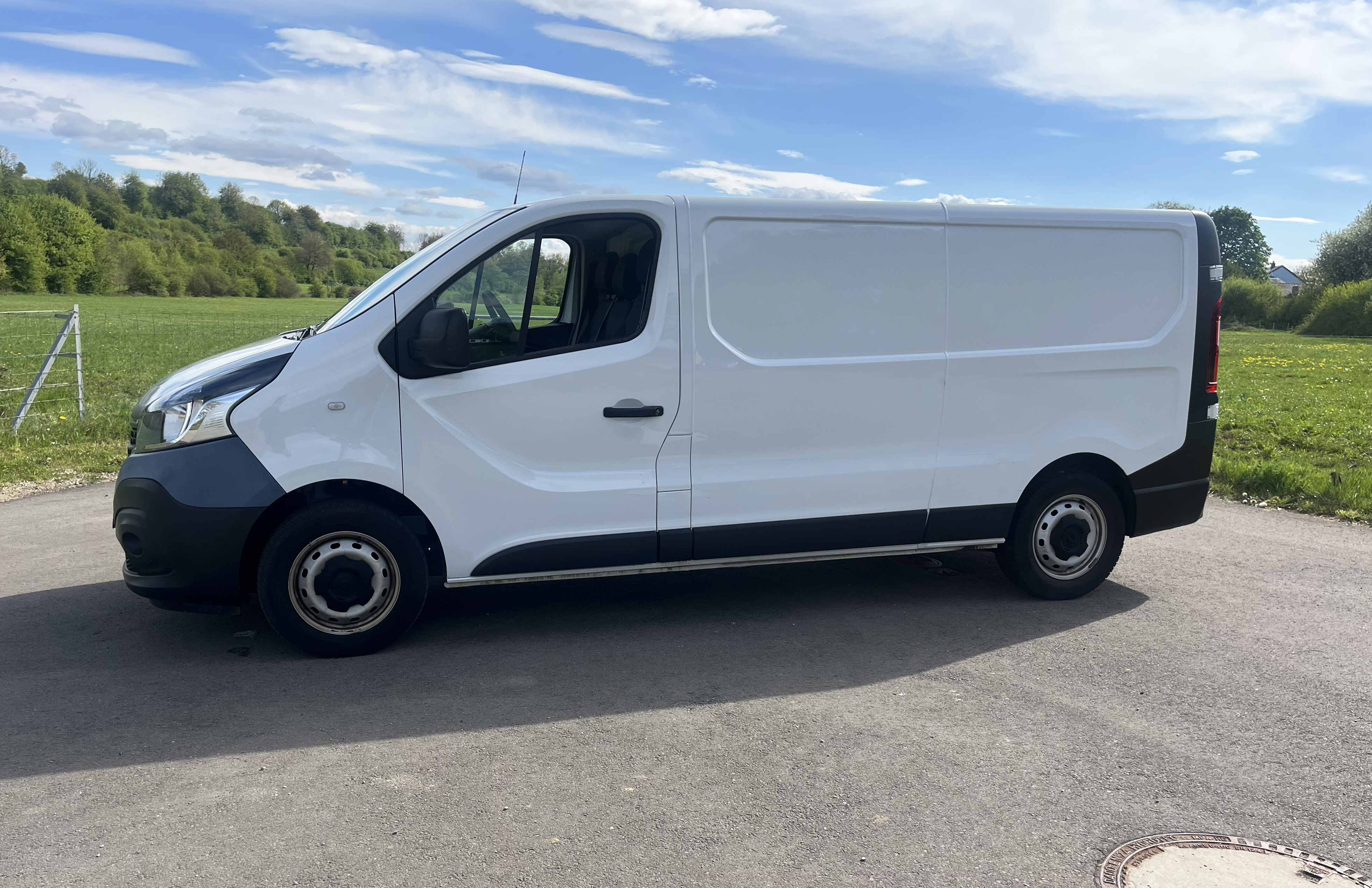 Renault Trafic L2H1 2021 2.0 DCI 120 CV