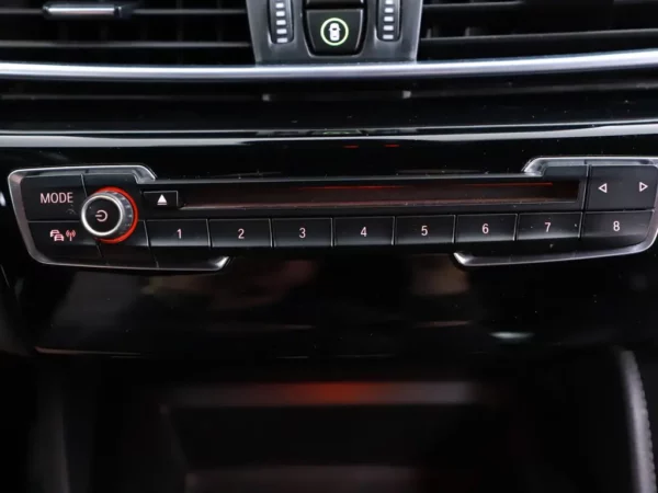 Photo 16 of 31 of WBA2D310805C62624 BMW 2 Serie Gran Tourer 218i 7p.