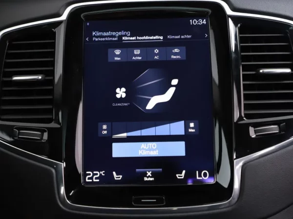 Photo 16 of 39 of YV1LFBABDH1115373 Volvo XC90 2.0 T8 Twin Engine AWD Inscription 7p. LED