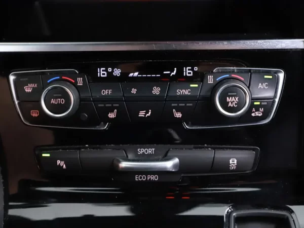 Photo 17 of 31 of WBA2D310805C62624 BMW 2 Serie Gran Tourer 218i 7p.