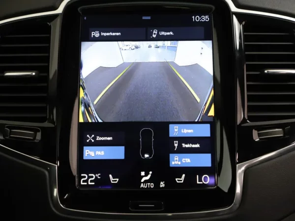 Photo 19 of 39 of YV1LFBABDH1115373 Volvo XC90 2.0 T8 Twin Engine AWD Inscription 7p. LED