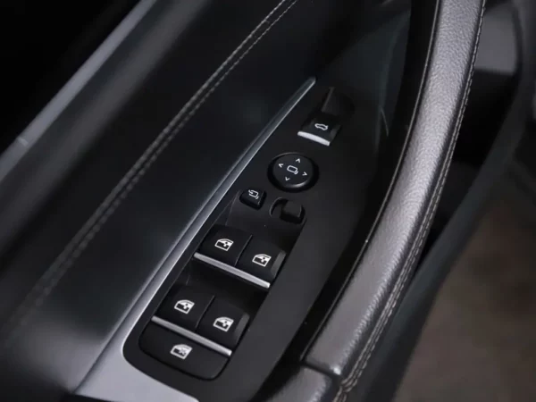 Photo 4 of 27 of WBATY15000N033780 BMW X3 xDrive20i High Executive (5-drs SUV)