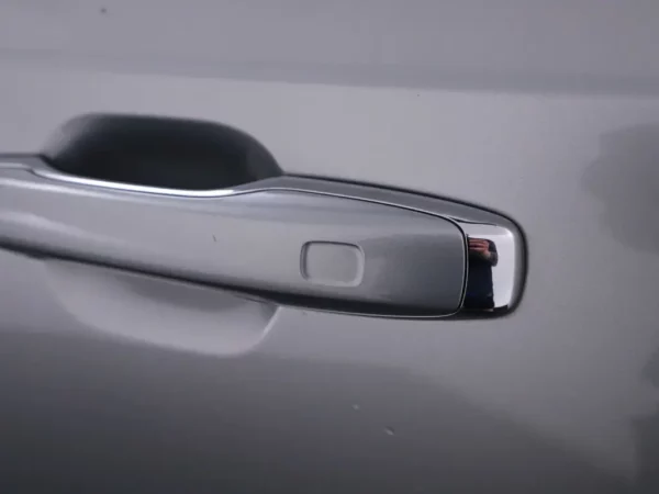 Photo 4 of 39 of YV1LFBABDH1115373 Volvo XC90 2.0 T8 Twin Engine AWD Inscription 7p. LED