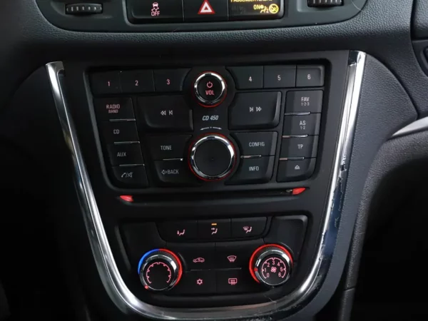 Photo 10 of 24 of W0LJD7E88G4028016 Opel Mokka 1.4 T Cosmo Airco