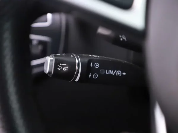 Photo 10 of 30 of WDC2539251F632566 Mercedes-Benz GLC 350 d Aut. 4MATIC Premium Plus 5-drs SUV