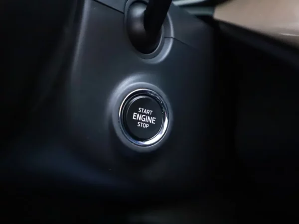 Photo 10 of 34 of TMBER7NW3M3052258 Skoda Scala 1.0 TSI Business Edition 5-drs Hatchb.