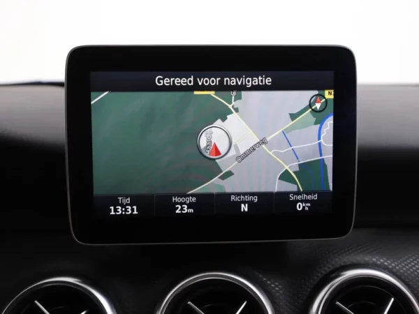 Photo 11 of 24 of WDD1760421J573183 Mercedes-Benz A-Klasse 180 Lease Edition Plus LED