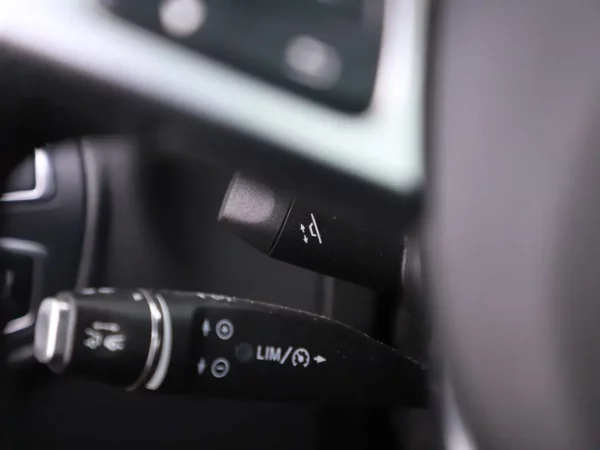 Photo 11 of 30 of WDC2539251F632566 Mercedes-Benz GLC 350 d Aut. 4MATIC Premium Plus 5-drs SUV