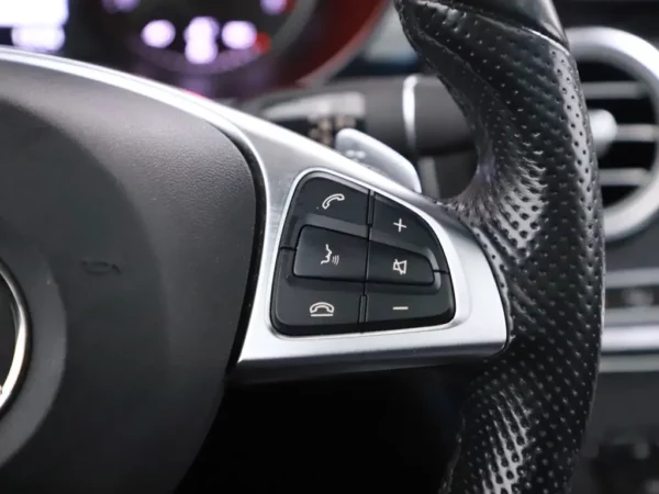 Photo 13 of 30 of WDC2539251F632566 Mercedes-Benz GLC 350 d Aut. 4MATIC Premium Plus 5-drs SUV