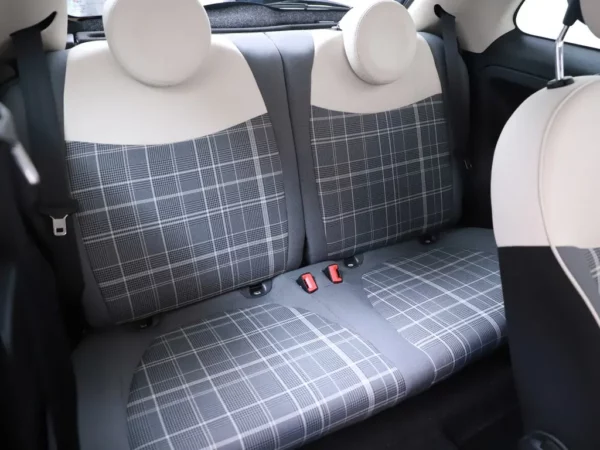 Photo 14 of 22 of ZFA3120000JE47103 Fiat 500 1.0 Hybrid Lounge Airco