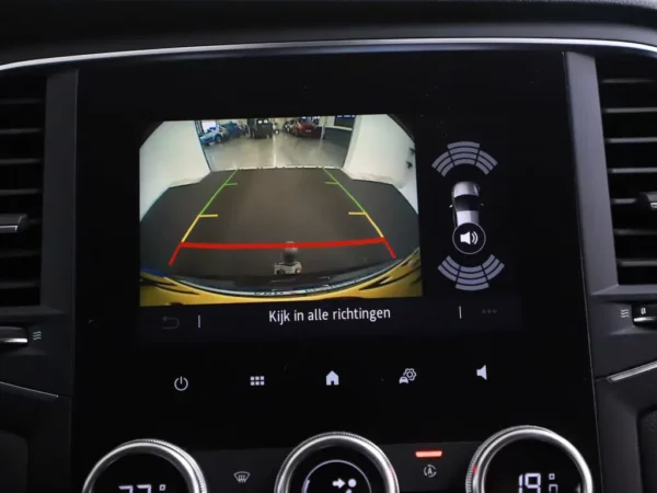 Photo 14 of 27 of VF1RFB00766284409 Renault Mégane Estate 1.3 TCe Business Zen