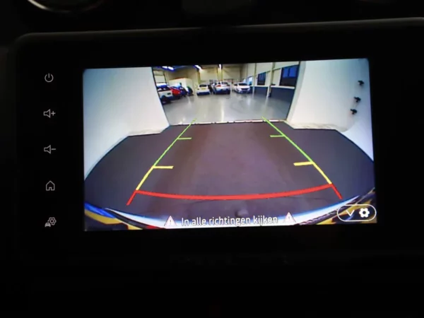 Photo 14 of 28 of VF1HJD20X68585716 Dacia Duster 1.3 TCe Extreme Cruise Ecc