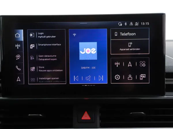 Photo 14 of 30 of WAUZZZF5XRA018580 Audi A5 Sportback 35 TFSI S-Line Competition VC