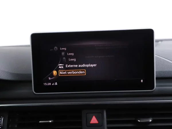 Photo 14 of 33 of WAUZZZF54KA021075 Audi A5 Sportback 40 TFSI Design Pro Line Plus