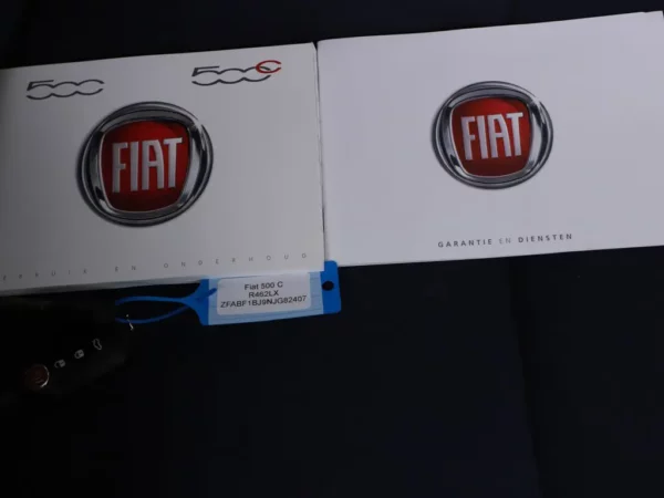 Photo 15 of 19 of ZFABF1BJ9NJG82407 Fiat 500C 1.0 Hybrid Cult 2-drs Softtop