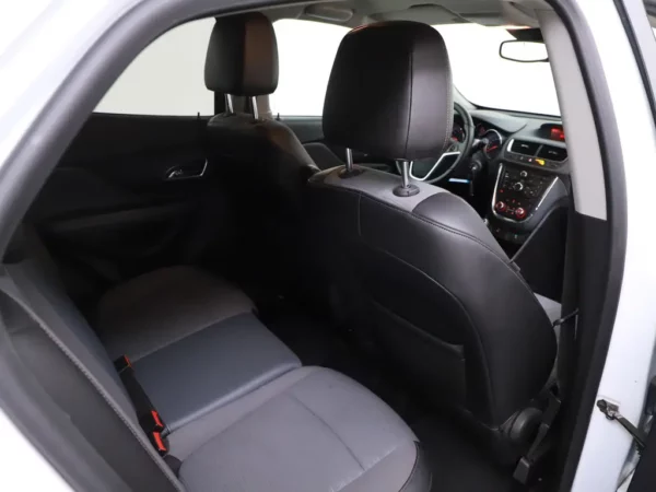 Photo 15 of 24 of W0LJD7E88G4028016 Opel Mokka 1.4 T Cosmo Airco