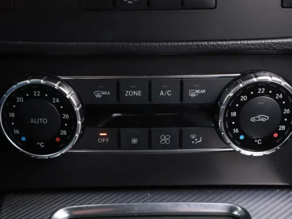 Photo 15 of 27 of WDC2049011F964945 Mercedes-Benz GLK-Klasse 200 CDI Ambition