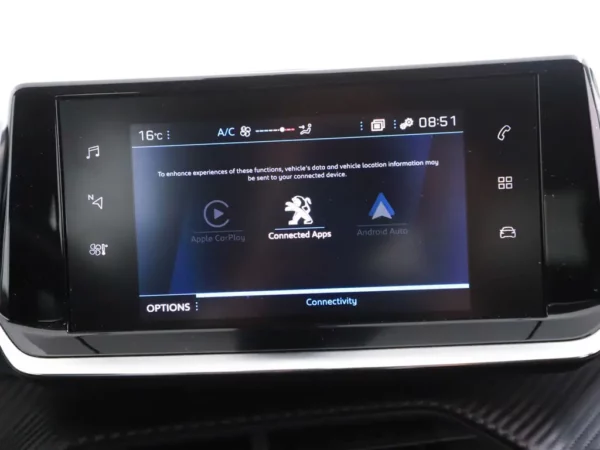 Photo 15 of 30 of VR3USHNKKLJ748222 Peugeot 2008 1.2 PureTech Blue Lease Active