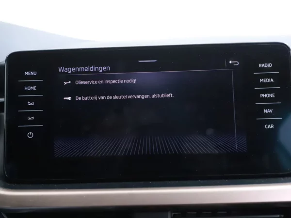 Photo 15 of 34 of TMBER7NW3M3052258 Skoda Scala 1.0 TSI Business Edition 5-drs Hatchb.