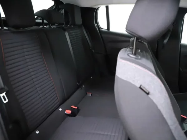 Peugeot 208 1.2 PureTech Active (5-drs Hatchb.)