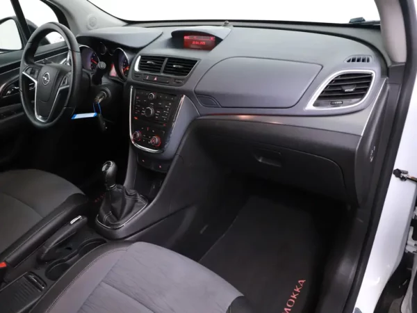 Photo 17 of 24 of W0LJD7E88G4028016 Opel Mokka 1.4 T Cosmo Airco