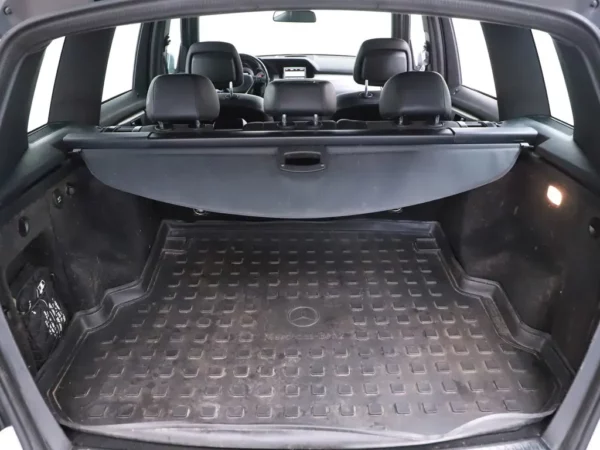 Photo 17 of 27 of WDC2049011F964945 Mercedes-Benz GLK-Klasse 200 CDI Ambition