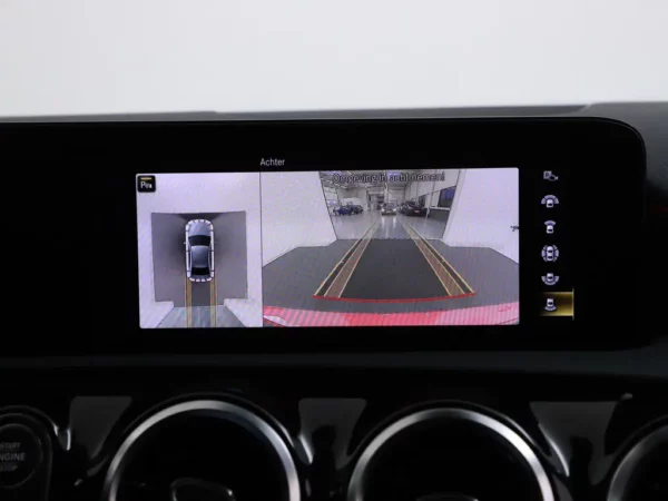 Photo 17 of 32 of W1K1771861J273372 Mercedes-Benz A-Klasse 250e Business Solution AMG HUD