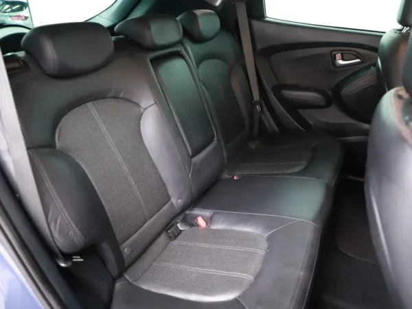 Photo 18 of 29 of TMAJU81BBCJ290071 Hyundai ix35 2.0i Aut. i-Catcher