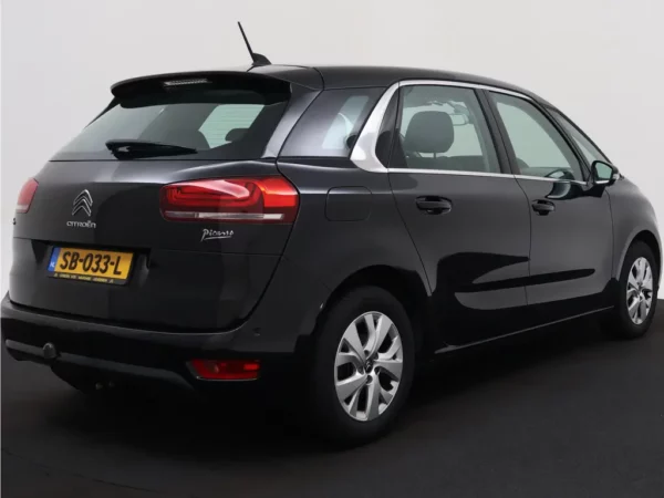 Photo 2 of 27 of VF73DHNYMHJ662117 Citroen C4 Picasso 1.2 PureTech Shine (5-drs