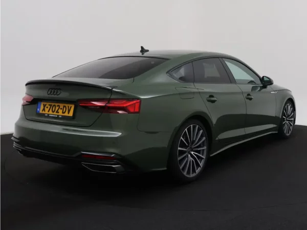 Photo 2 of 30 of WAUZZZF5XRA018580 Audi A5 Sportback 35 TFSI S-Line Competition VC