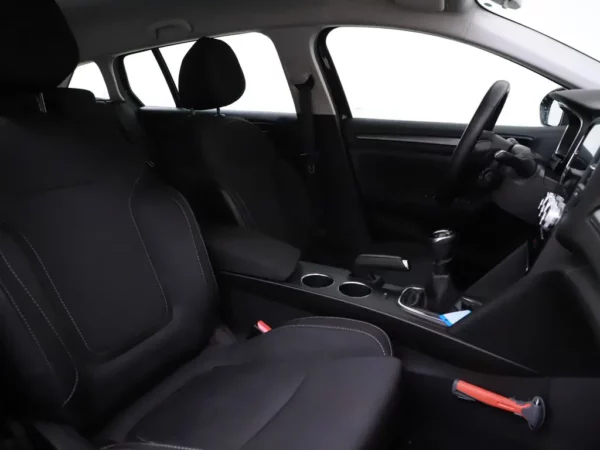 Photo 20 of 27 of VF1RFB00766284409 Renault Mégane Estate 1.3 TCe Business Zen