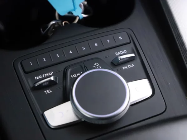 Photo 20 of 33 of WAUZZZF54KA021075 Audi A5 Sportback 40 TFSI Design Pro Line Plus