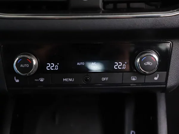 Photo 20 of 34 of TMBER7NW3M3052258 Skoda Scala 1.0 TSI Business Edition 5-drs Hatchb.