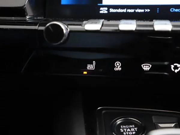 Photo 20 of 35 of VR3FRHNSTMY008275 Peugeot 508 SW 1.2 PureTech Aut. Blue Lease Allure LED