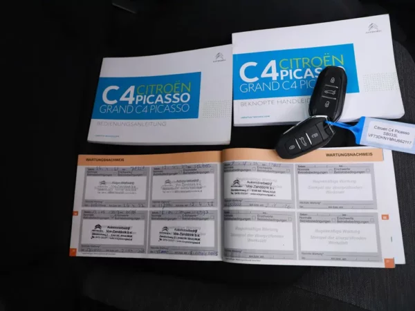 Photo 22 of 27 of VF73DHNYMHJ662117 Citroen C4 Picasso 1.2 PureTech Shine (5-drs