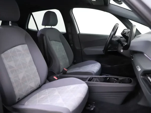 Photo 22 of 29 of WVWZZZE1ZLP006903 Volkswagen ID.3 First 58 kWh LED