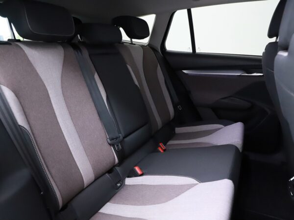 Photo 22 of 30 of TMBJB7NY9MF031448 Skoda Enyaq iV 60 (5-drs SUV) Cruise