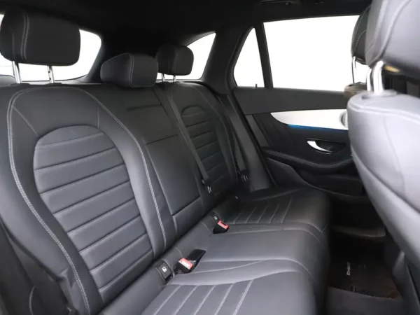 Photo 22 of 30 of WDC2539251F632566 Mercedes-Benz GLC 350 d Aut. 4MATIC Premium Plus 5-drs SUV