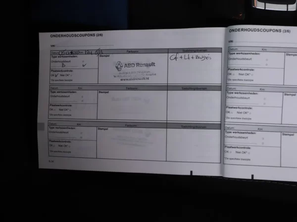 Photo 23 of 27 of VF1RFB00766284409 Renault Mégane Estate 1.3 TCe Business Zen