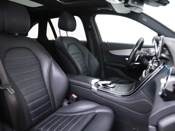 Photo 24 of 30 of WDC2539251F632566 Mercedes-Benz GLC 350 d Aut. 4MATIC Premium Plus 5-drs SUV