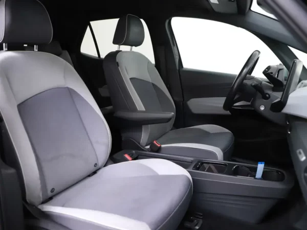 Photo 24 of 31 of WVWZZZE1ZMP001396 Volkswagen ID.3 First Plus 58 kWh