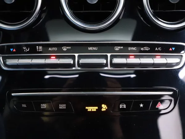 Photo 24 of 39 of W1N2533641F949352 Mercedes-Benz GLC Coupé AMG 43 4MATIC LED