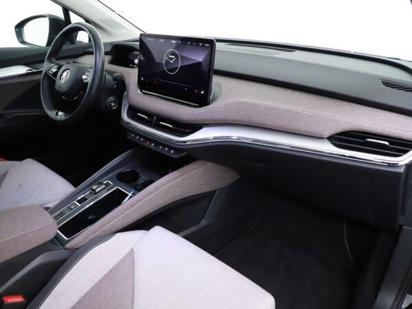 Photo 25 of 30 of TMBJB7NY9MF031448 Skoda Enyaq iV 60 (5-drs SUV) Cruise