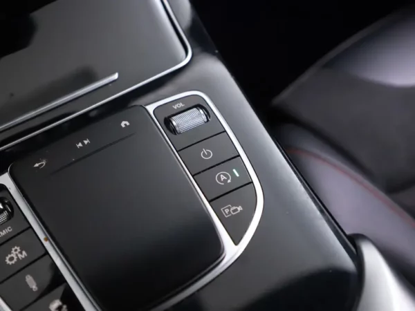 Photo 25 of 39 of W1N2533641F949352 Mercedes-Benz GLC Coupé AMG 43 4MATIC LED