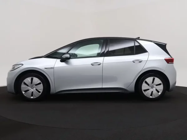 Photo 27 of 28 of WVWZZZE1ZMP019258 Volkswagen ID.3 Business 58 kWh IQ-Light