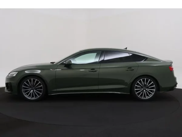 Photo 27 of 30 of WAUZZZF5XRA018580 Audi A5 Sportback 35 TFSI S-Line Competition VC