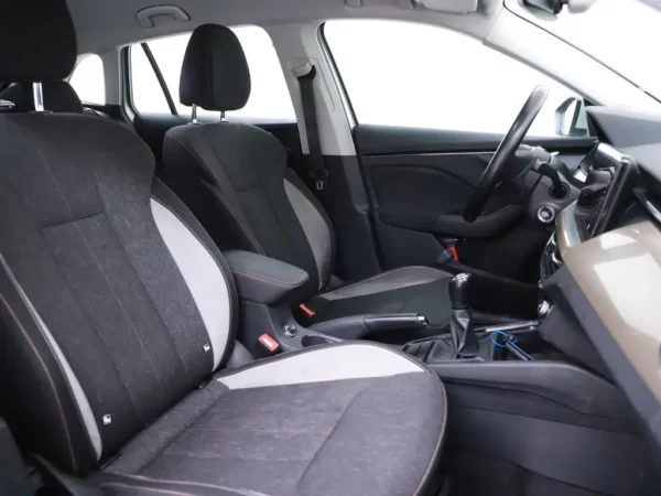 Photo 27 of 34 of TMBER7NW3M3052258 Skoda Scala 1.0 TSI Business Edition 5-drs Hatchb.