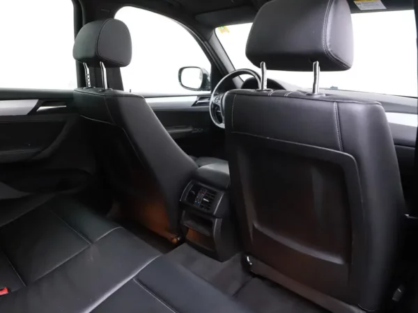 Photo 27 of 37 of WBAWY710300C96156 BMW X3 xDrive35d High Executive M-Pakket