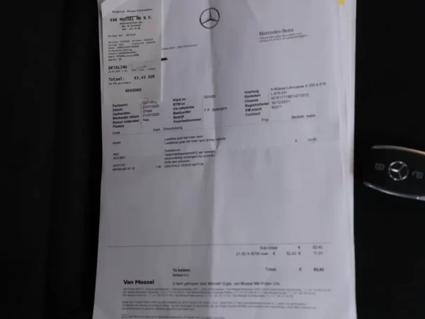 Photo 28 of 32 of W1K1771861J273372 Mercedes-Benz A-Klasse 250e Business Solution AMG HUD