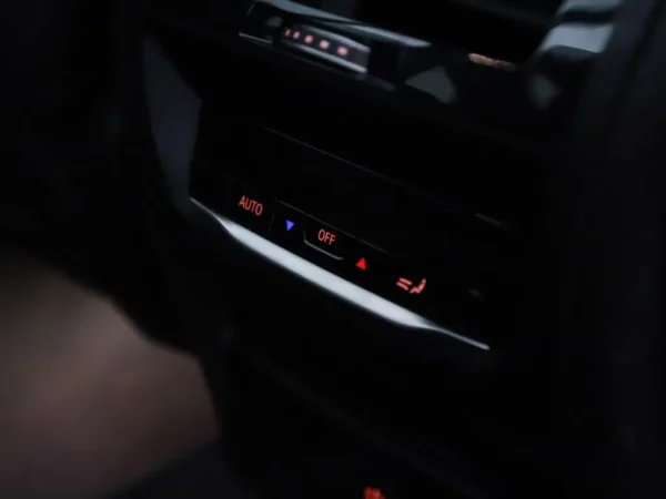 Photo 29 of 36 of WBY7X41090SZ08143 BMW iX3 Executive 80 kWh